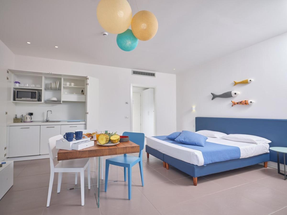 Felix Hotels - Hotel Residence Porto San Paolo ポルト・サン・パーオロ エクステリア 写真