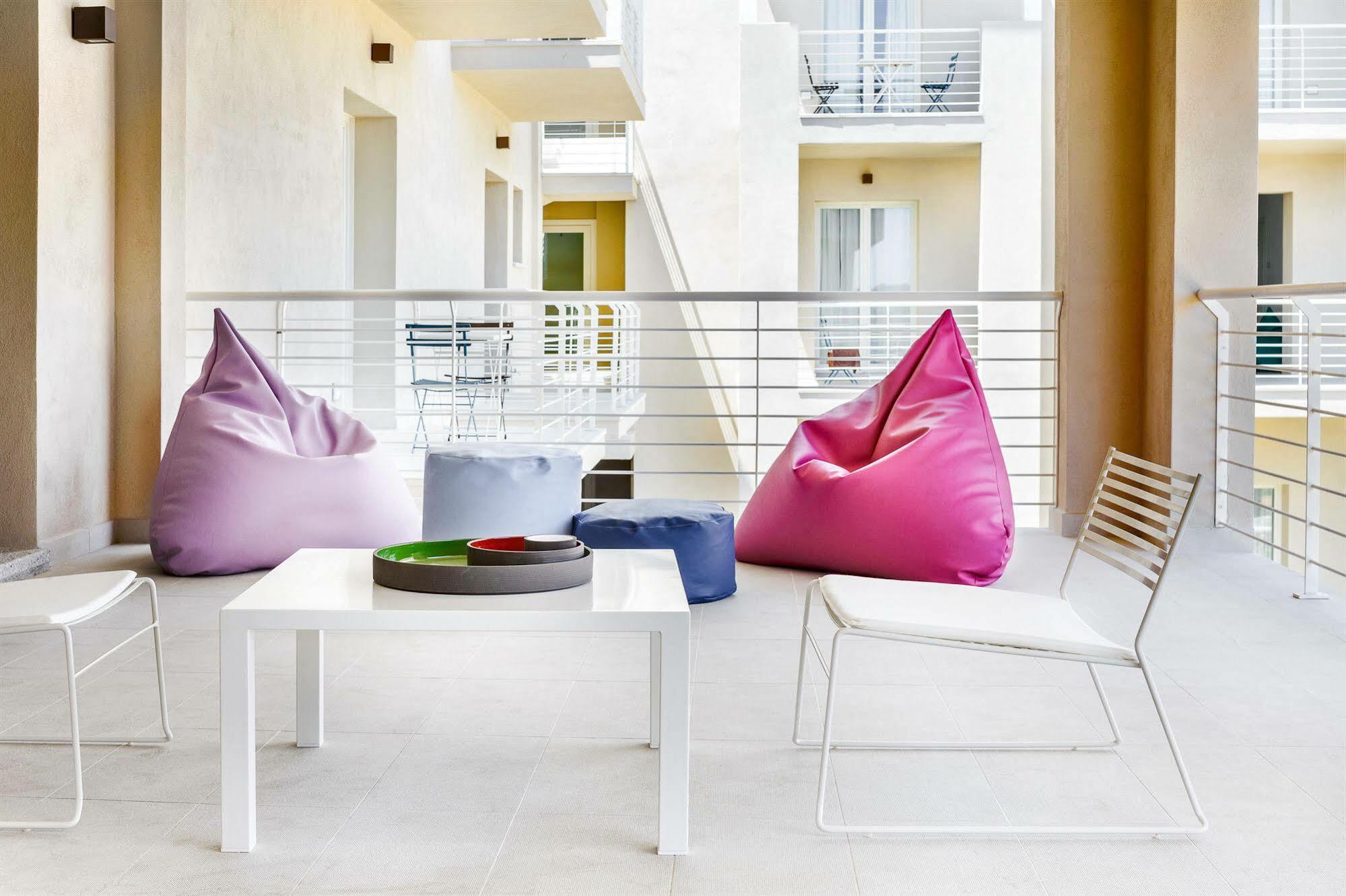 Felix Hotels - Hotel Residence Porto San Paolo ポルト・サン・パーオロ エクステリア 写真